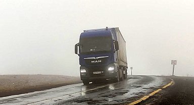 Ardahan'da ulaşıma sis engeli
