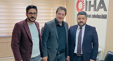 Ardahanlı ve Uslu'dan İHA'ya ziyaret