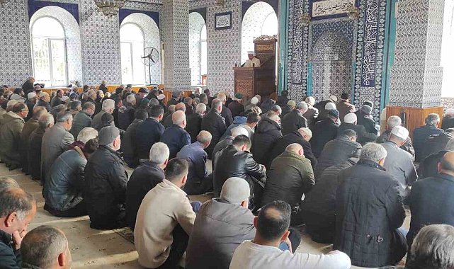 Aydın İl Müftüsü Güneş Nazilli'de Cuma sohbeti gerçekleştirdi