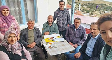 Aydın'da üreticiler gal arısı ve Akdeniz sineğine karşı bilgilendiriliyor