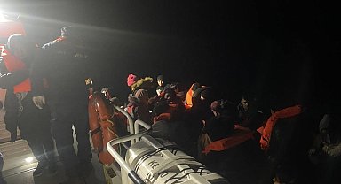 Ayvacık açıklarında 43 kaçak göçmen yakalandı