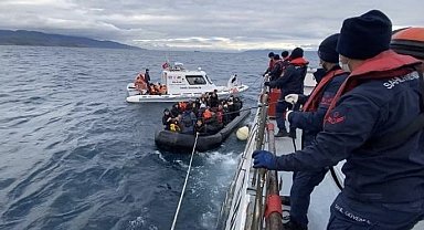 Ayvacık açıklarında 66 kaçak göçmen yakalandı