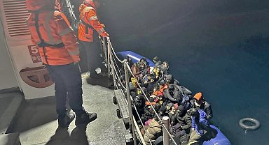 Ayvacık açıklarında 67 kaçak göçmen yakalandı