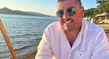 Ayvalık MHP'de nöbet değişimi