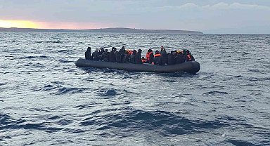 Ayvalık'ta 47 göçmen Sahil Güvenlik'ten kaçamadı