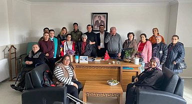 Ayvalıklı engellilerden sağlıkçılara anlamlı ziyaret