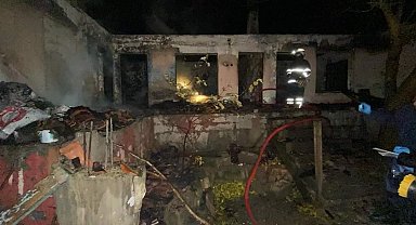 Babaeski'de ev yangını: 1 ölü