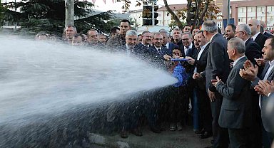 Bafra'da yapılan 1 milyar 165 milyon liralık yatırımlara görkemli açılış