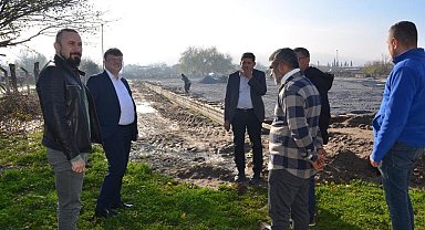 Bağarası'nda sentetik saha yenileniyor