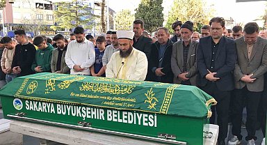 Bahçede çalışırken hayatını kaybetmişti, son yolculuğuna uğurlandı
