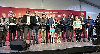 Bakan Bak: "Çocuklar uyurken sessiz kalınır, çocuklar ölürken sessiz kalınmaz"