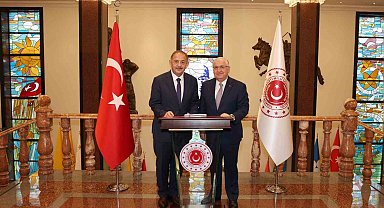 Bakan Güler ve Bakan Özhaseki bir araya geldi