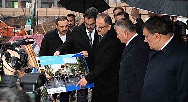 Bakan Özhaseki, Malatya'da çarşı merkezi projesini yerinde inceledi