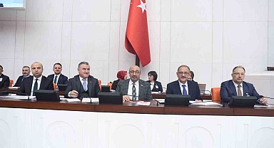 Bakan Özhaseki: "İstanbul'da 300 bin konutun dönüşümünü sağlayacağız"