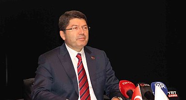 Bakan Tunç: "Ülkemizi şer şebekelerinden temizleyerek yolumuza devam edeceğiz"