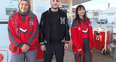 Balıkesir'de akaryakıt istasyonunda çalışan kadınların sayısı artıyor