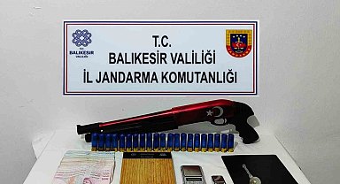 Balıkesir'de uyuşturucu operasyonu: 6 gözaltı