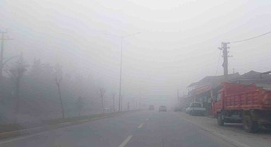 Balıkesir'de yoğun sis etkili olmaya devam ediyor