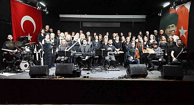 Barış Manço Kemer'de şarkılarıyla anıldı