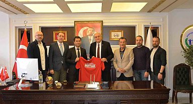 Başkan Bakkalcıoğlu, Metristepe Arama ve Kurtarma Derneği'ni makamında ağırladı