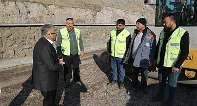 Başkan Büyükkılıç, Fatih Sultan Mehmet Bulvarı'nda çalışmaları inceledi