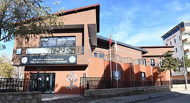 Başkan Büyükkılıç: "Yeşilhisar İlçe Halk Kütüphanesi'ni açıyoruz"