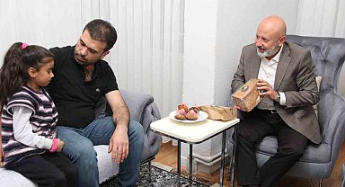 Başkan Çolakbayrakdar, "Türkiye'de ilk olan uygulamalarla model olduk"