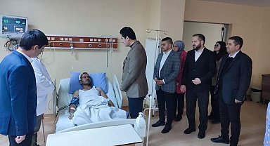 Başkan Güngör, maden kazasında yaralı olarak kurtulan işçiyi yalnız bırakmadı