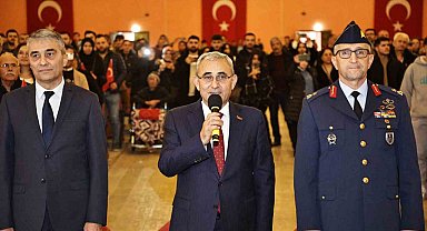 Başkan Işık, Kütahya Hava Er Eğitim Tugay Komutanlığındaki yemin törenine katıldı