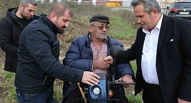 Başkan Koloğlu'ndan ihtiyaç sahiplerine elektrikli bisiklet