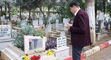 Başkan Özcan, Türkiye'nin ilk kadın Muhtarı Esin'i mezarında ziyaret etti