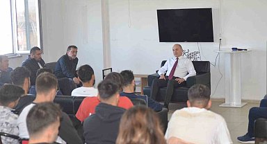 Başkan Özlü Düzcesporlu futbolcularla bir araya geldi