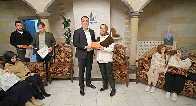 Başkan Savran genç gönüllüler ile buluştu
