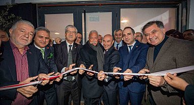 Başkan Soyer'e meclis üyeleri birliği ve sivil toplumdan destek