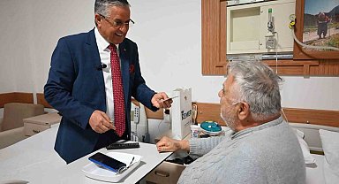 Başkan Topaloğlu'ndan hastalara ziyaret