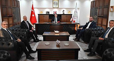 Başkanlardan Rektör Özölçer'e ziyaret