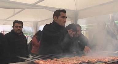 Başkentte en uzun Adana Kebabı yarışması