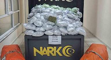 Batman'da tırda 172 kilo uyuşturucu ele geçirildi