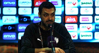 Bekir İrtegün: "Çok gol kaçıran bir takımdık, bu hafta yakaladıklarımızı attık"