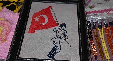 Beytüşşebap'ta kadınlar el sanatlarını sergiledi