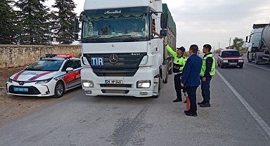 Bin 463 sürücüye toplam 2 milyon 560 bin 464 TL para cezası kesildi