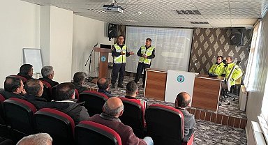Bingöl'de servis sürücülerine eğitim verildi