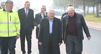 Binlerce aracın geçtiği Erkilet bulvarının asfaltı yenileniyor