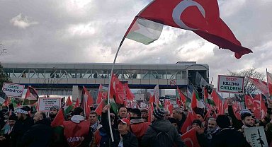 Binlerce vatandaş Filistin için yürüdü