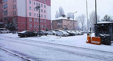 Bitlis'te kar yağışı