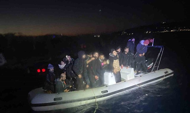 Bodrum'da 17 düzensiz göçmen kurtarıldı