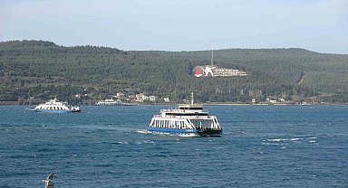 Bozcaada ve Gökçeada'ya 2 gündür sefer yapılamıyor
