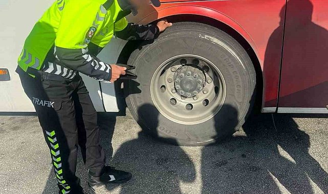 Burdur Emniyetinin kış lastiği denetiminde 81 araca ceza işlem uygulandı