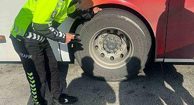 Burdur Emniyetinin kış lastiği denetiminde 81 araca ceza işlem uygulandı