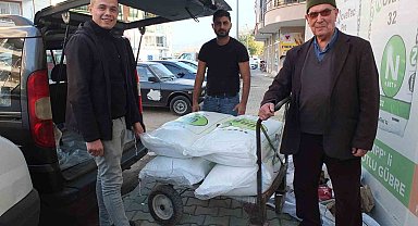Burhaniye'de yağmurlardan sonra gübre satışları arttı